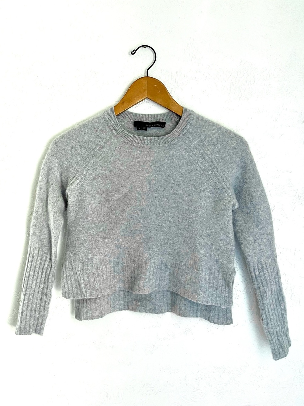 360 Cashmere Light Gray Crewneck Sweater